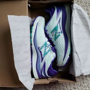 Run Disney mad hatter NB sneakers New in box